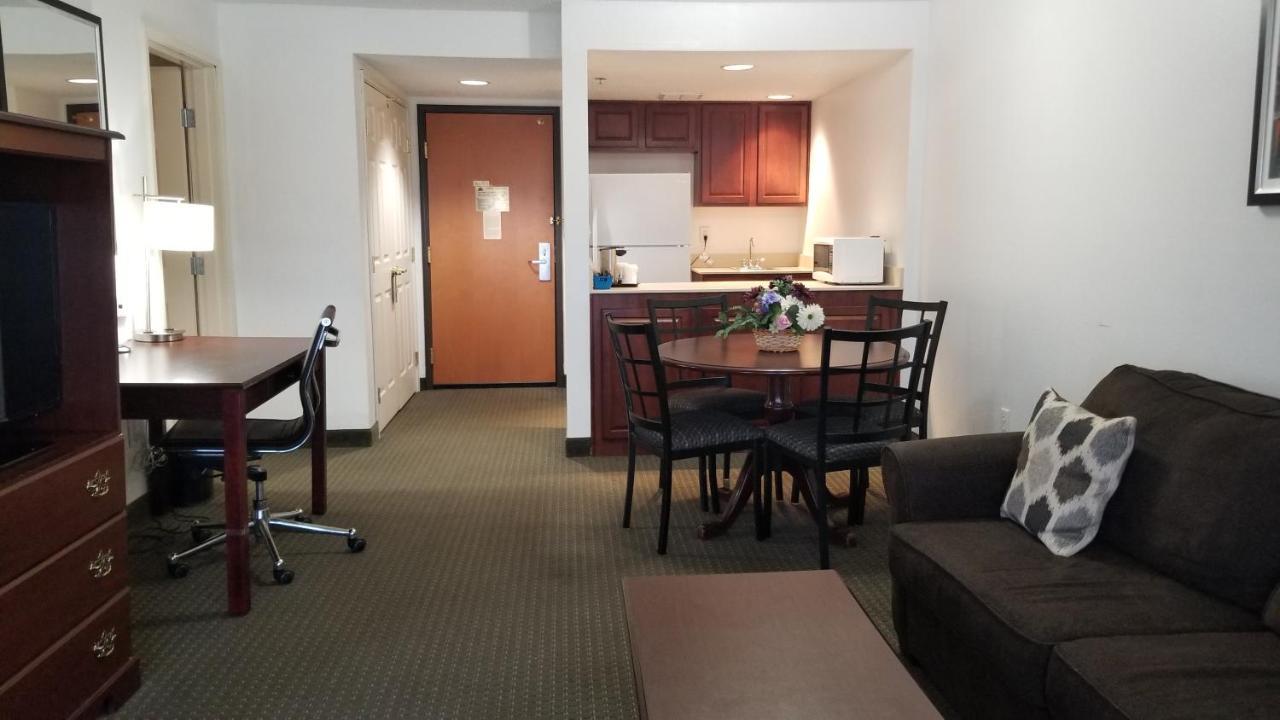 Wingate By Wyndham Airport - Rockville Road Indianapolis Eksteriør bilde
